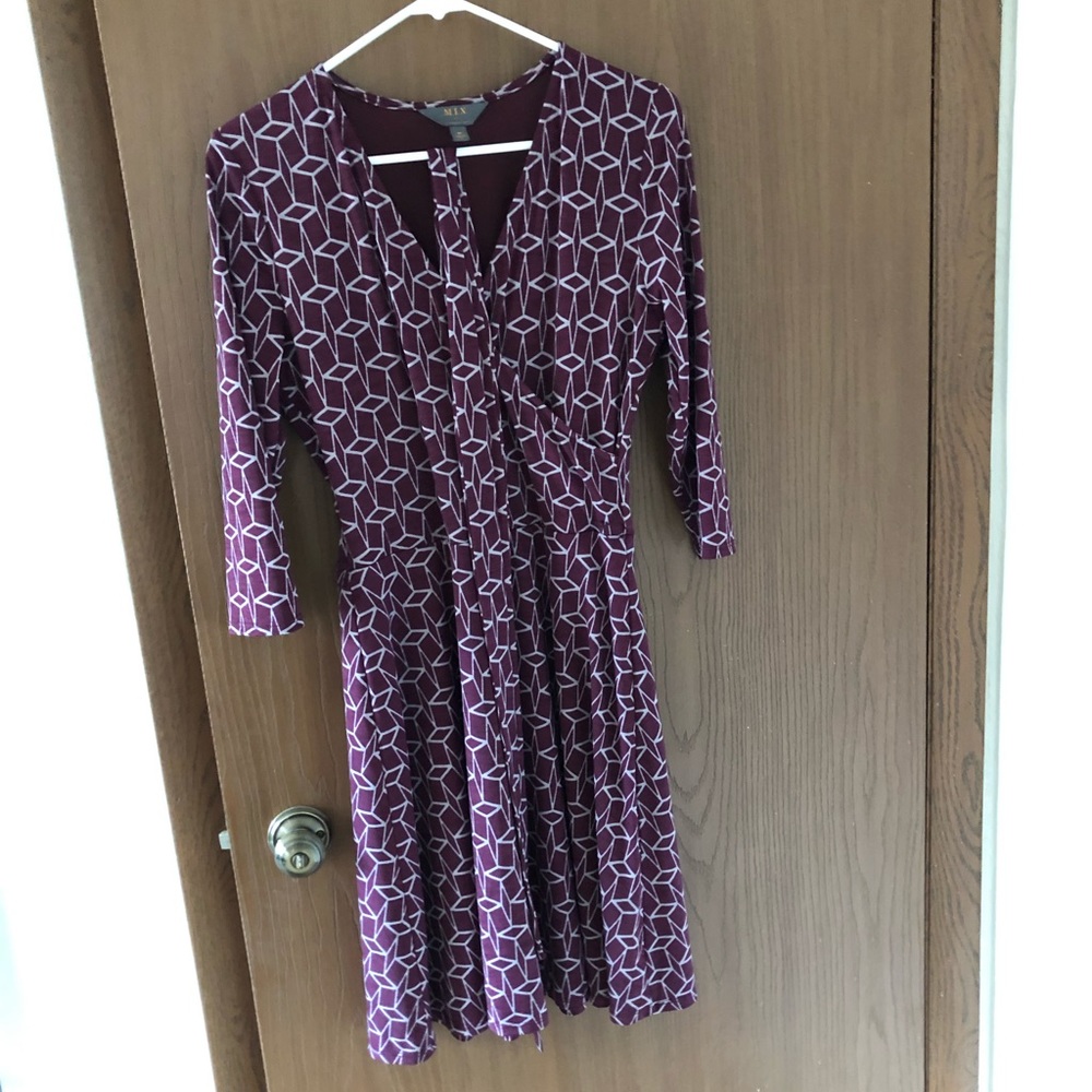 Dress with belt